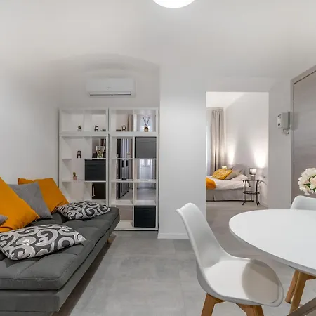 San Giusto's Soul - Centro Storico 公寓 *